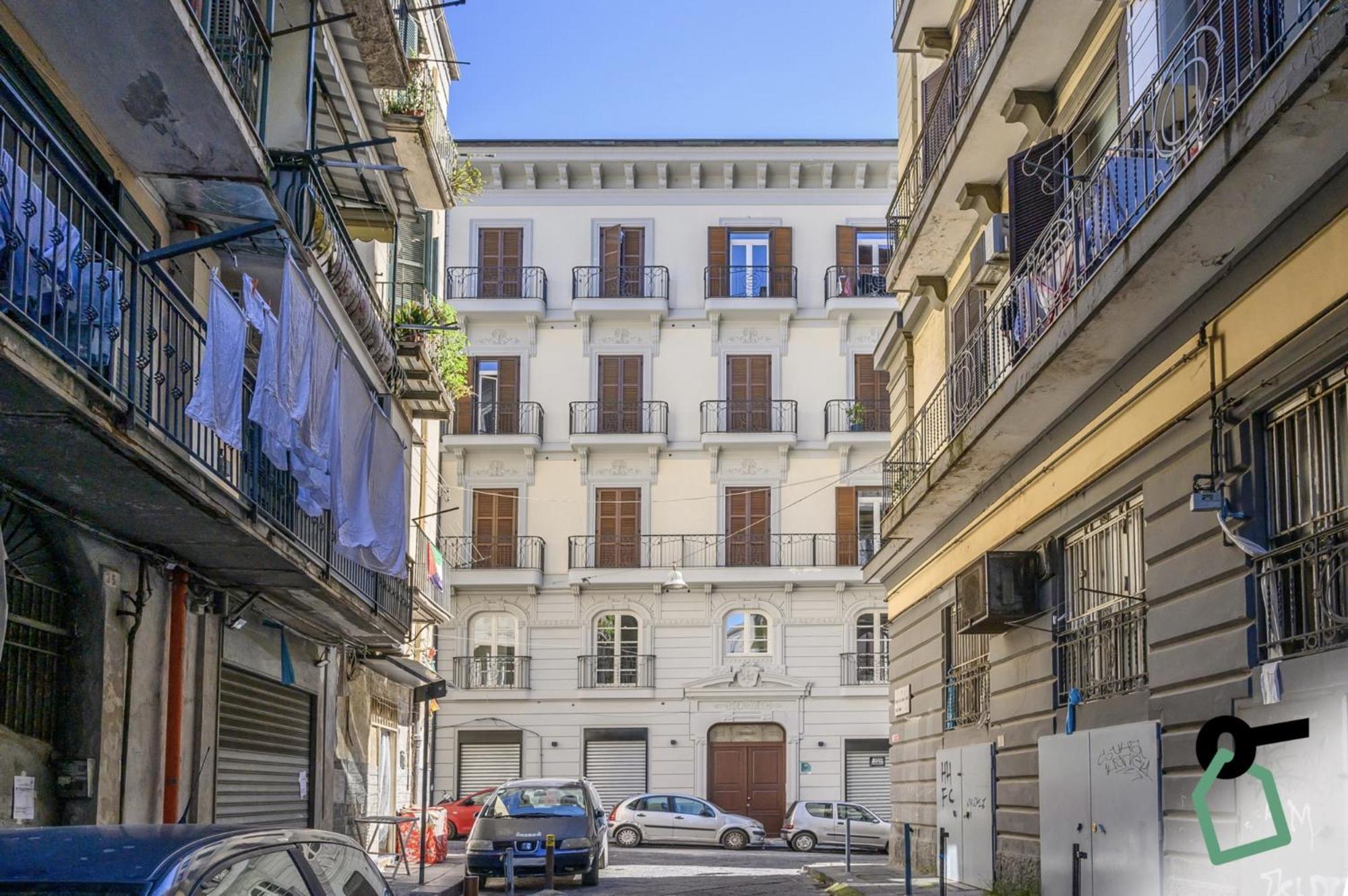 Hotiday Room Collection - Napoli Sant'Arcangelo Ngoại thất bức ảnh