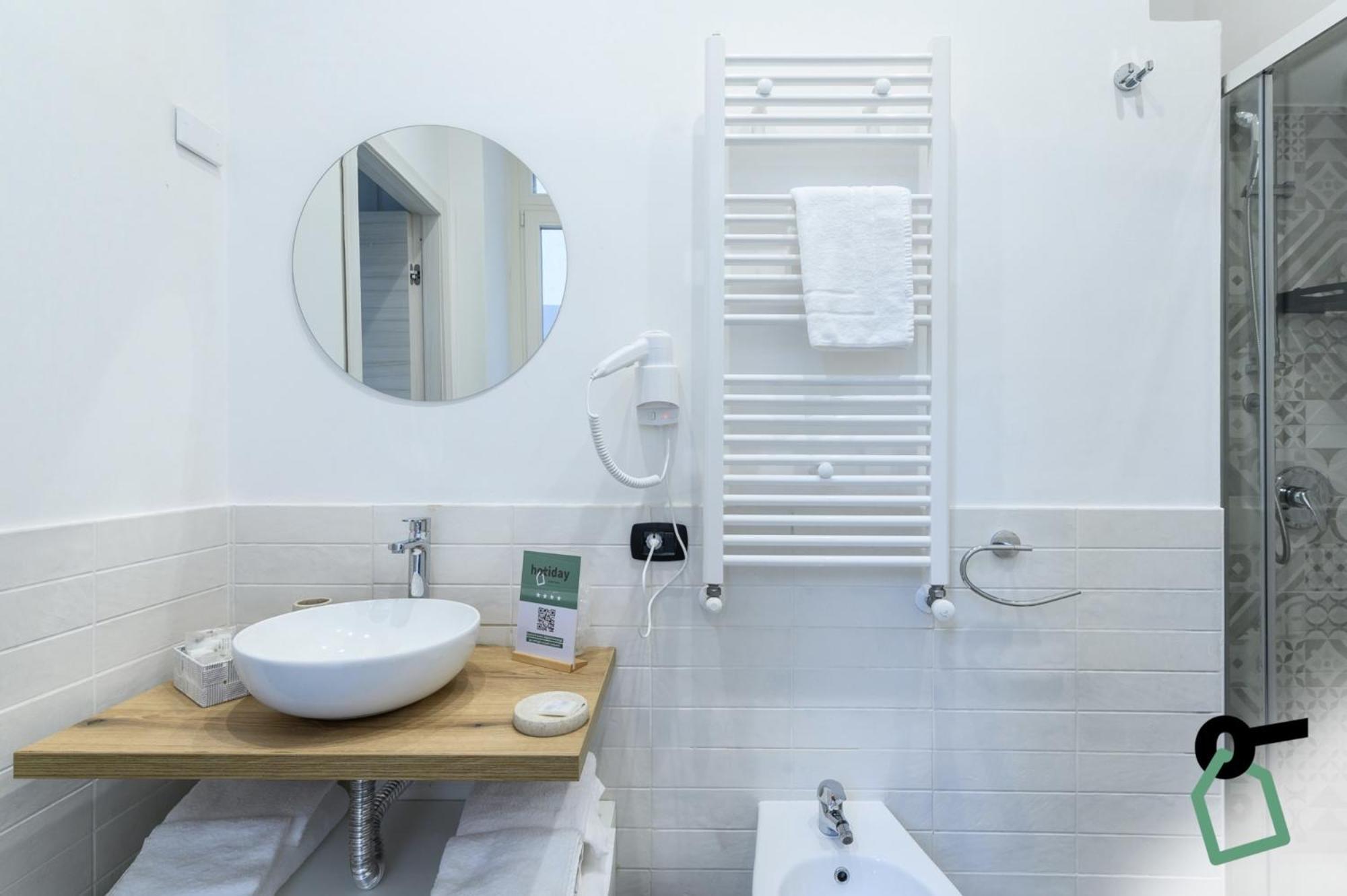 Hotiday Room Collection - Napoli Sant'Arcangelo Ngoại thất bức ảnh