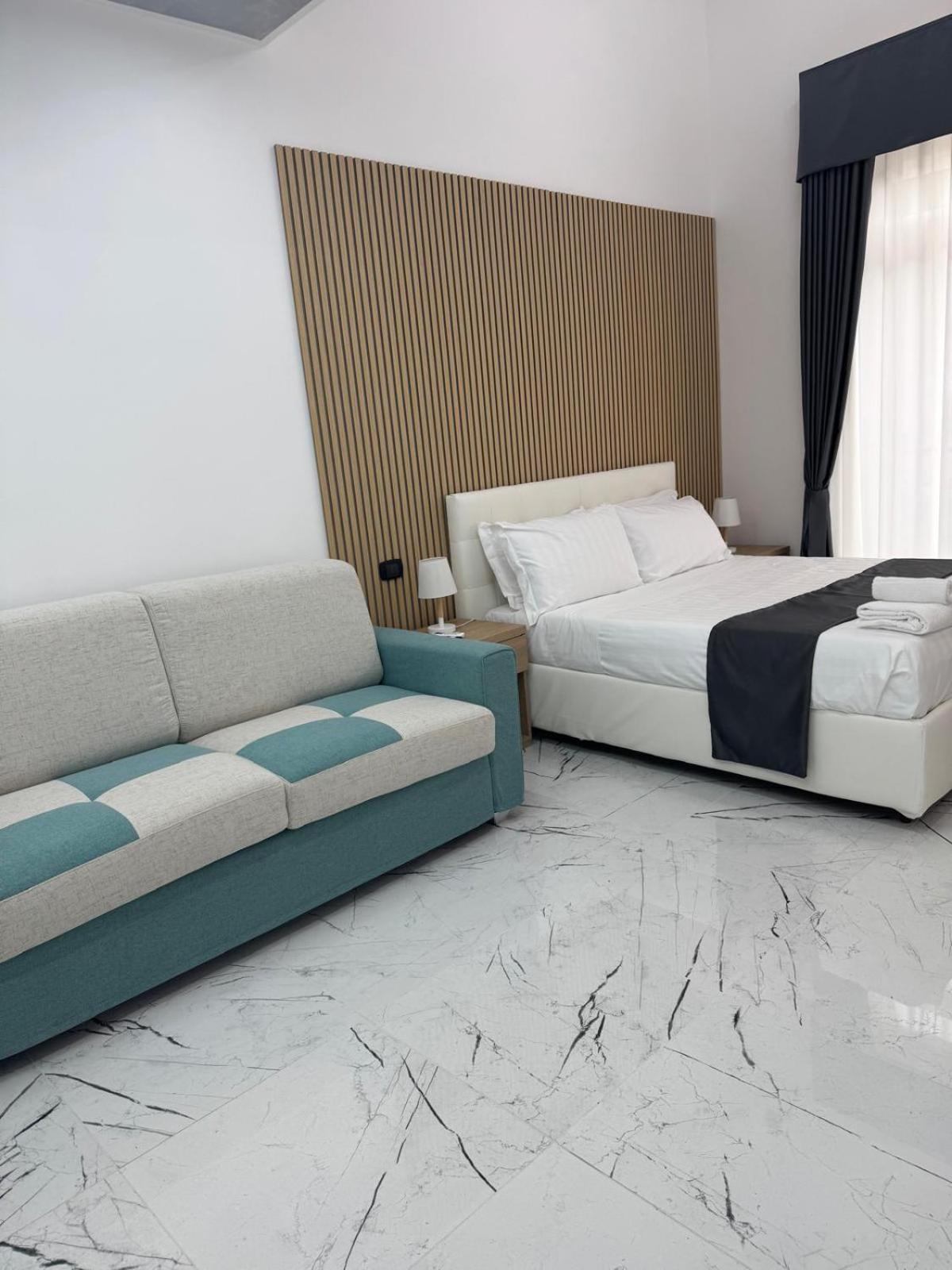Hotiday Room Collection - Napoli Sant'Arcangelo Ngoại thất bức ảnh